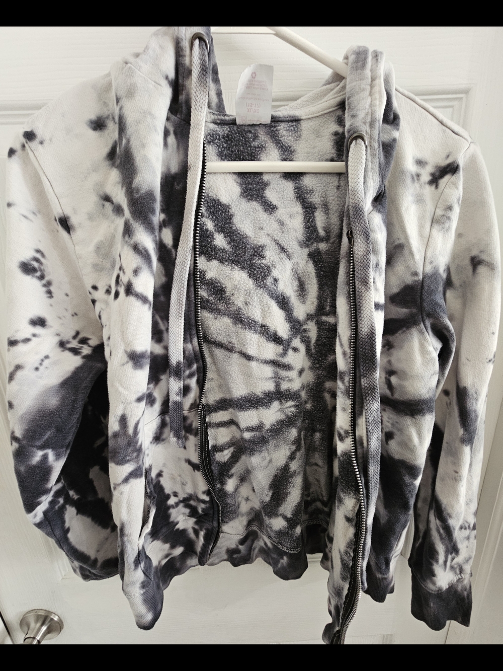 No Boundaries Tie-Dye Zip Hoodie
